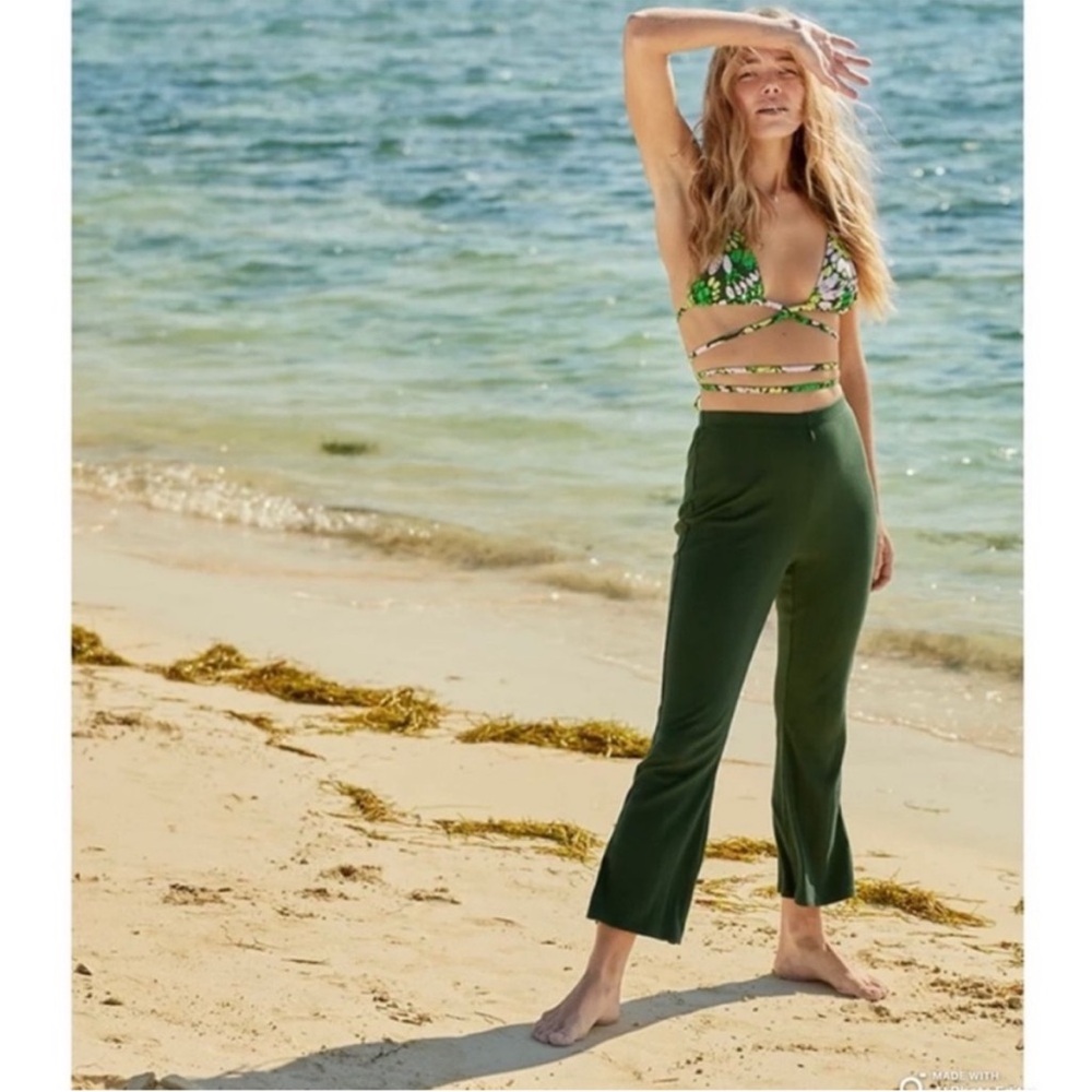Aerie Ribbed Kick Crop Flare Pants High Rise Green